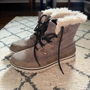 Sorel Women’s Explorer Joan